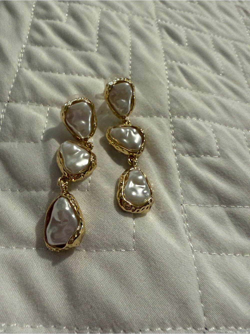 Gold-Tone Pearl Drop Earrings - Elegant White Pearlescent Dangles